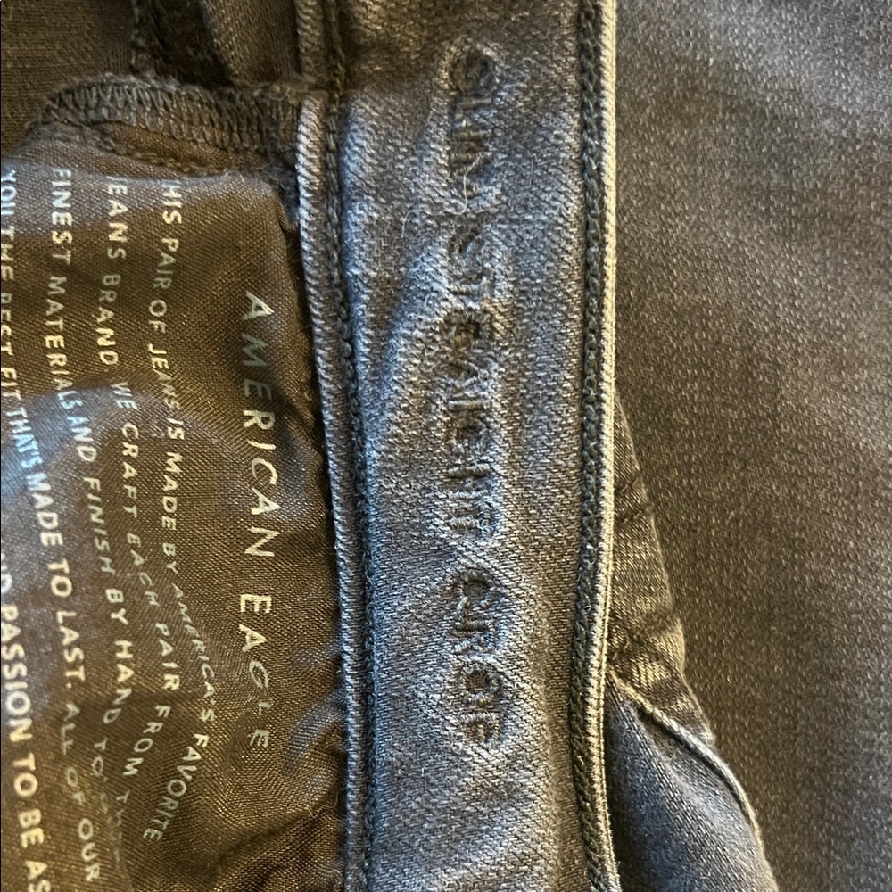 American Eagle Outfitters Black Skinny Jeans with Frayed Hem - Picture 4 of 8
